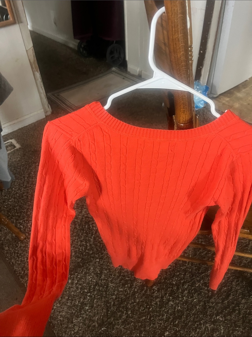 Old Navy Women's Bright Coral V-Neck Cable Knit Sweater - Picture 3 of 3